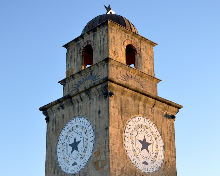 Esperanza-tower.jpg