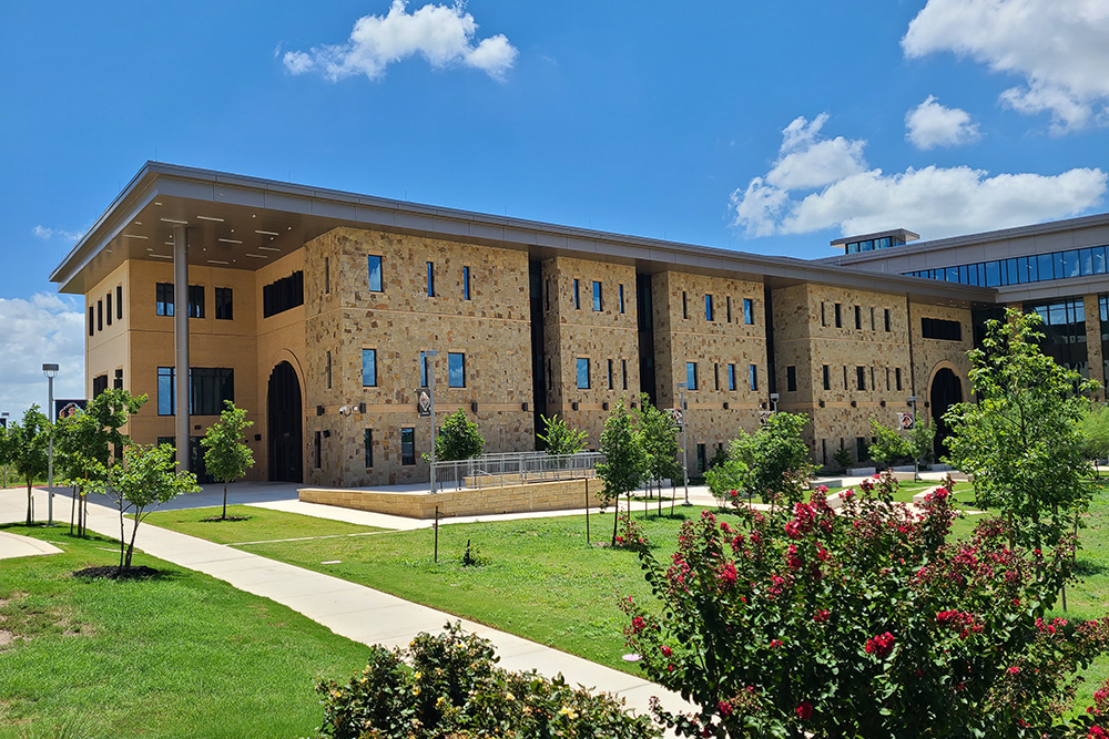 Texas A&M University-San Antonio Library